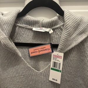 NWT Vineyard Vines sweater